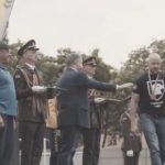 Фашист отказался пожать руку Порошенко (Видео)