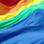 ЛГБТ в Аргентине: семитысячная толпа штурмует церковь (видео 18+)