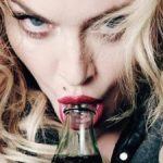 Мадонна пообещала оральный секс проголосовавшим за Клинтон (ВИДЕО)